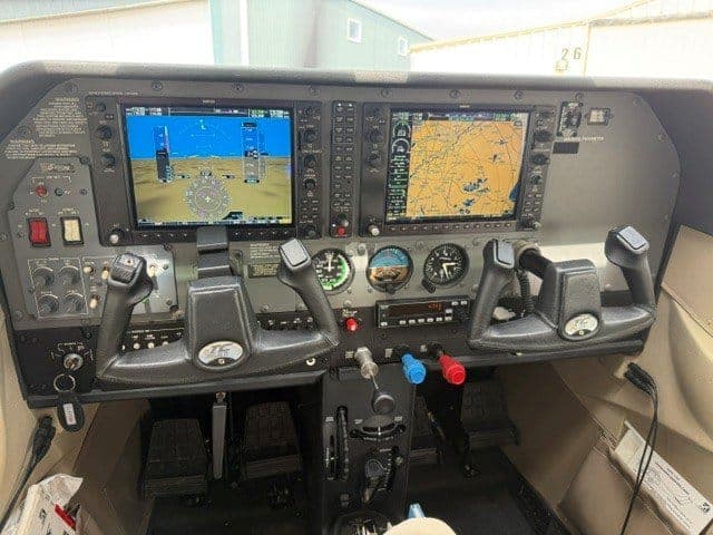 TURBO 182T SKYLANE