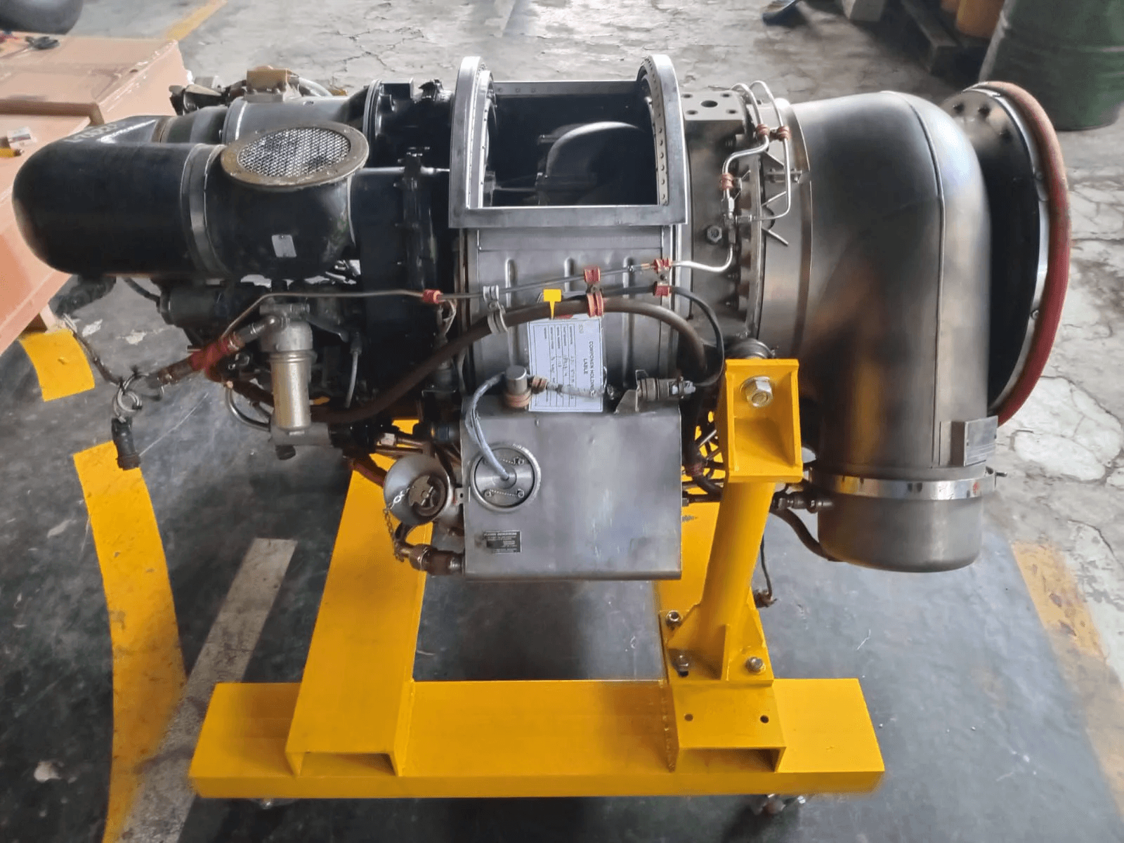 Honeywell GTCP85 APU 
