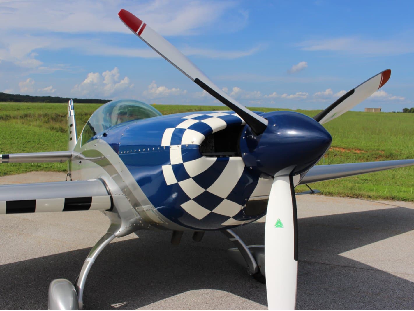 EA 300/L