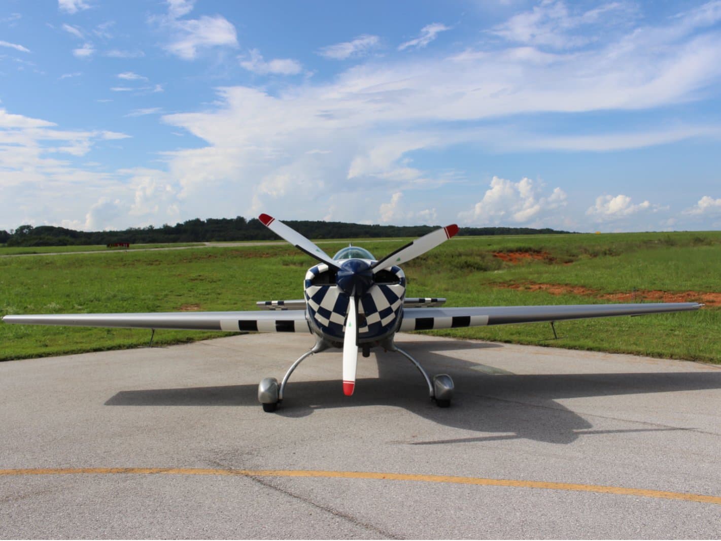 EA 300/L