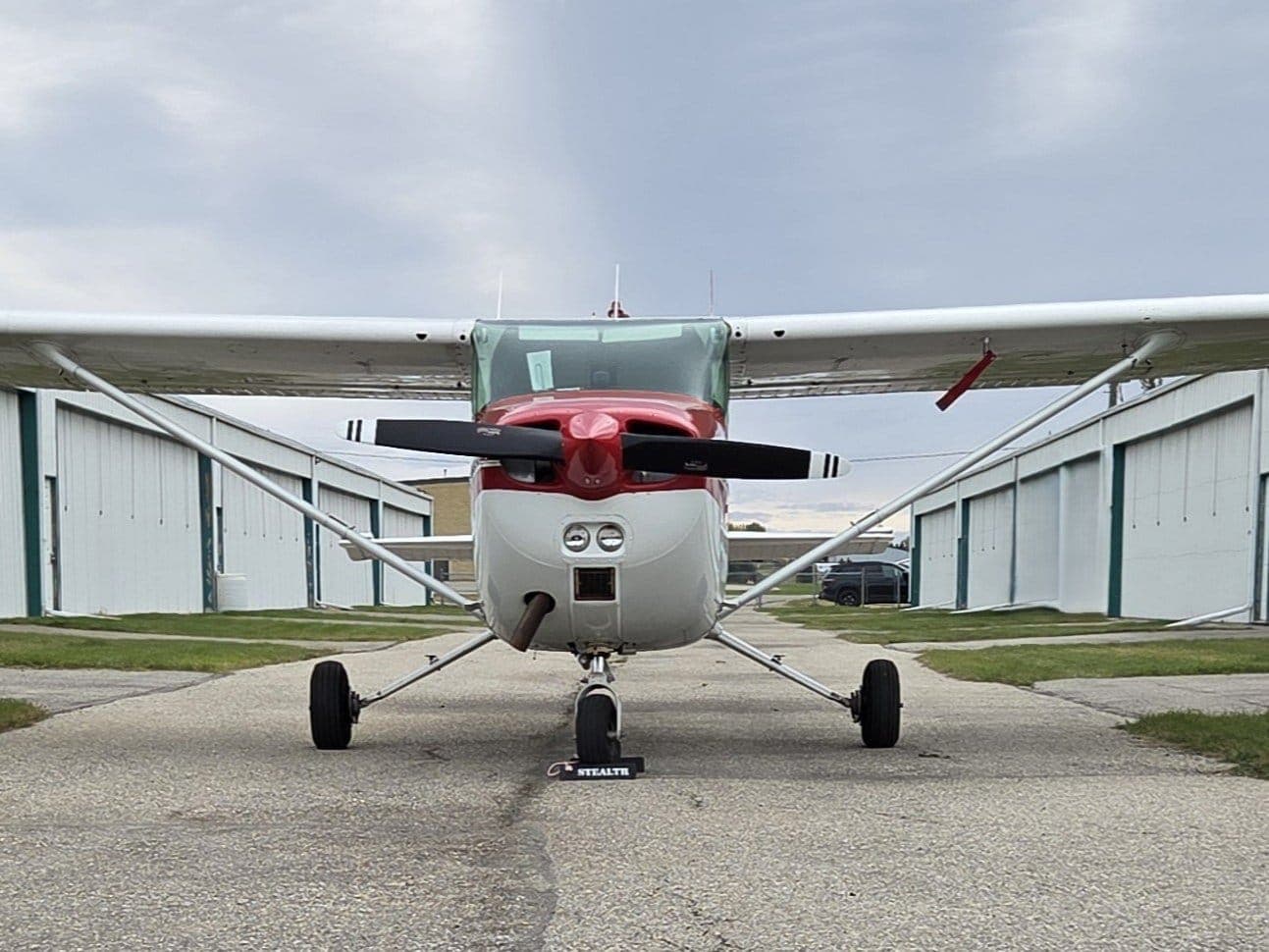 172M SKYHAWK