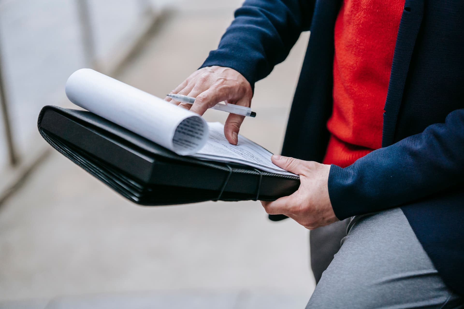 EASA Form 1 vs FAA 8130-3: What Parts Buyers Need to Know