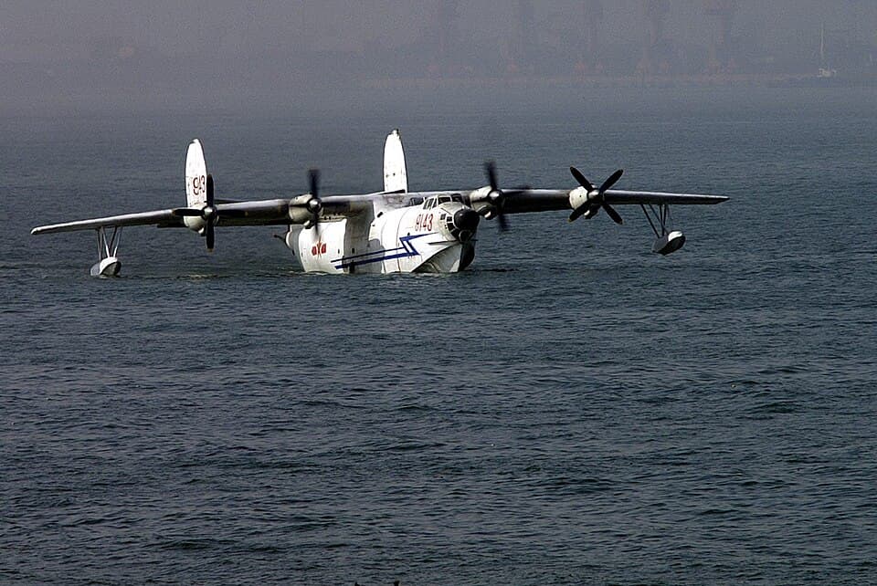 The 10 Largest Amphibious Aircraft Ever Flown