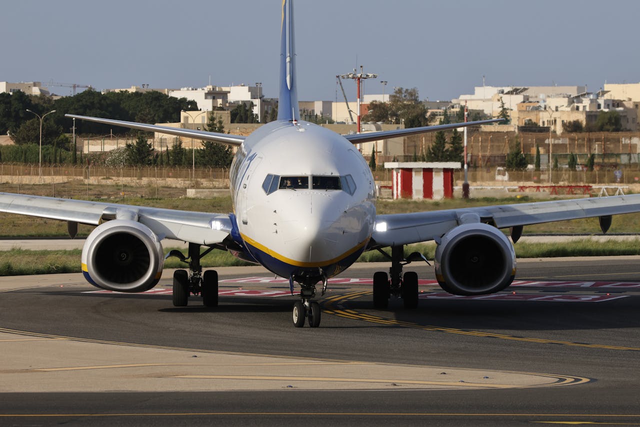 How ADS-B Landing Fees Work and Why Pilots Are Concerned