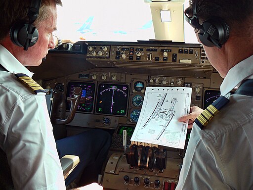 How Are Pilots Trained to Fly Boeings?