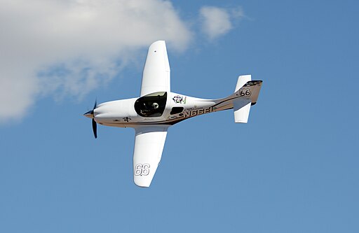 11 Fastest Private Propeller Planes