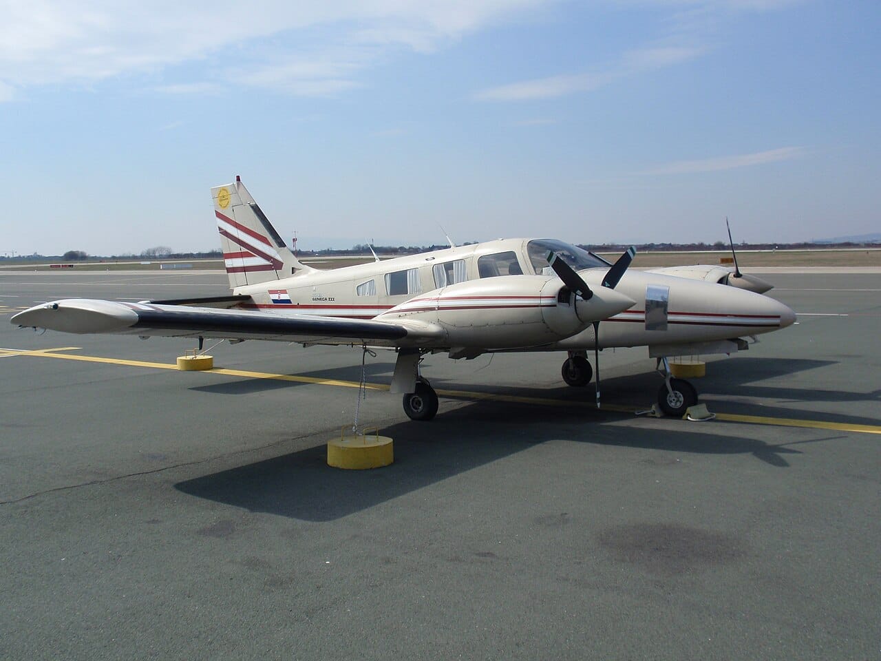 Piper Seneca II vs Seneca III: Which to Buy