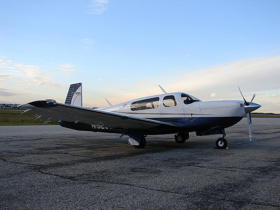 Mooney M20F Buyer's Guide: Costs vs M20J