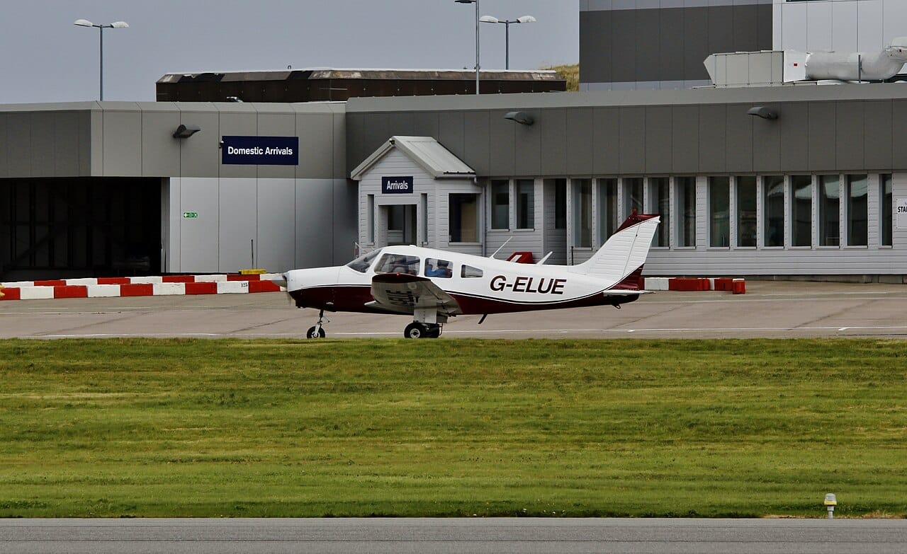 Sundowner vs Cessna 172 vs Cherokee: Bargain?