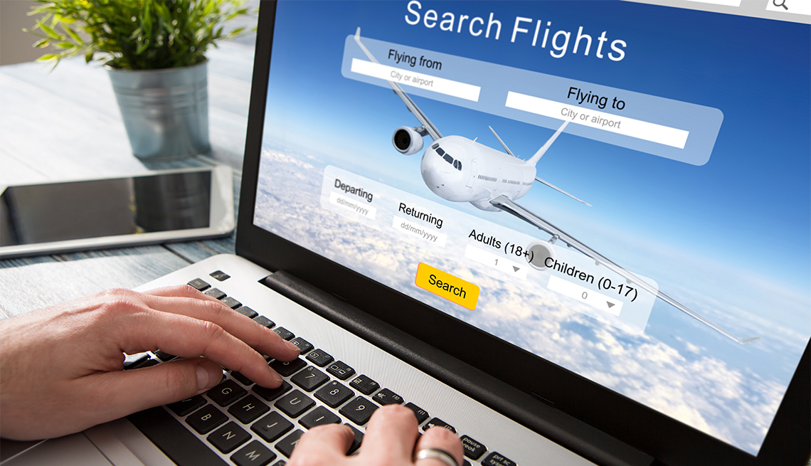 Best Day to Book Flights: 7 Things You Need to Know First