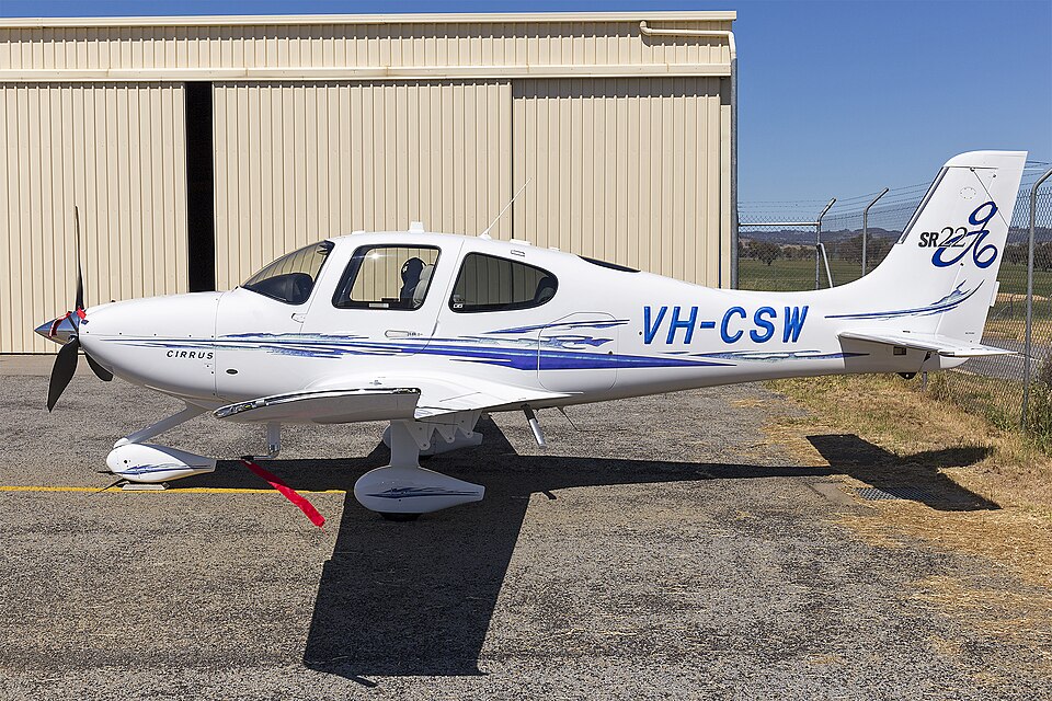 Cirrus G6 vs G7: What Changed Between the Two Generations
