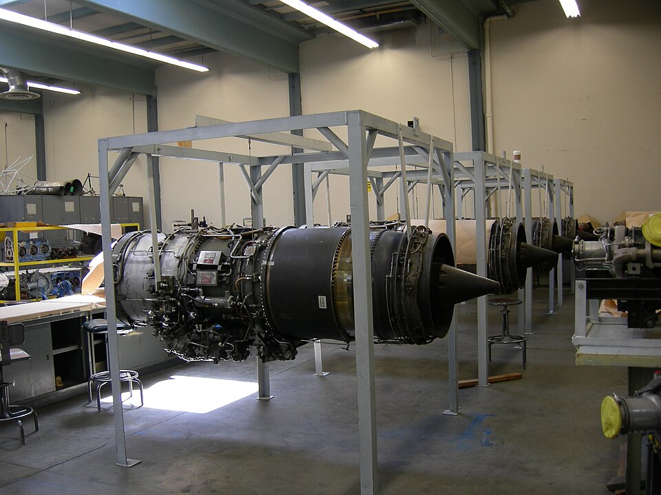 Overhauled vs. Serviceable Aircraft Parts: Buyer's Guide