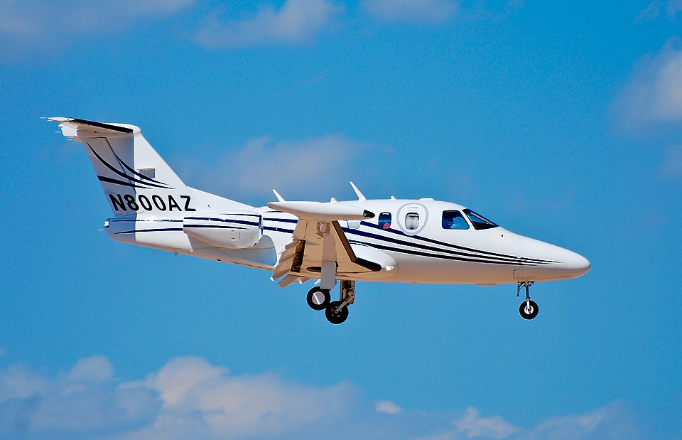 10 Best Small Planes for Private Pilots to Fly and Own