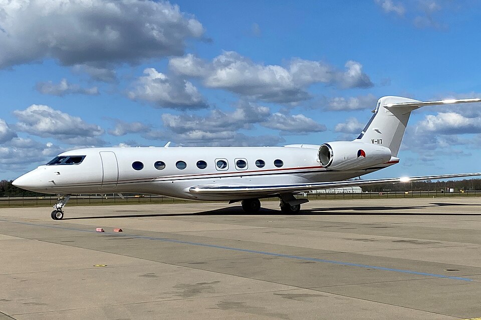 Private Planes That Can Cross the Atlantic Nonstop