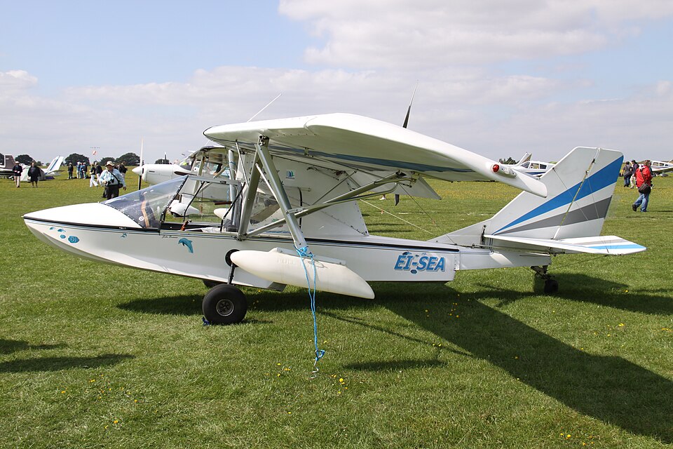 Small Sea Planes: Popular Models, Costs, and How They Fly