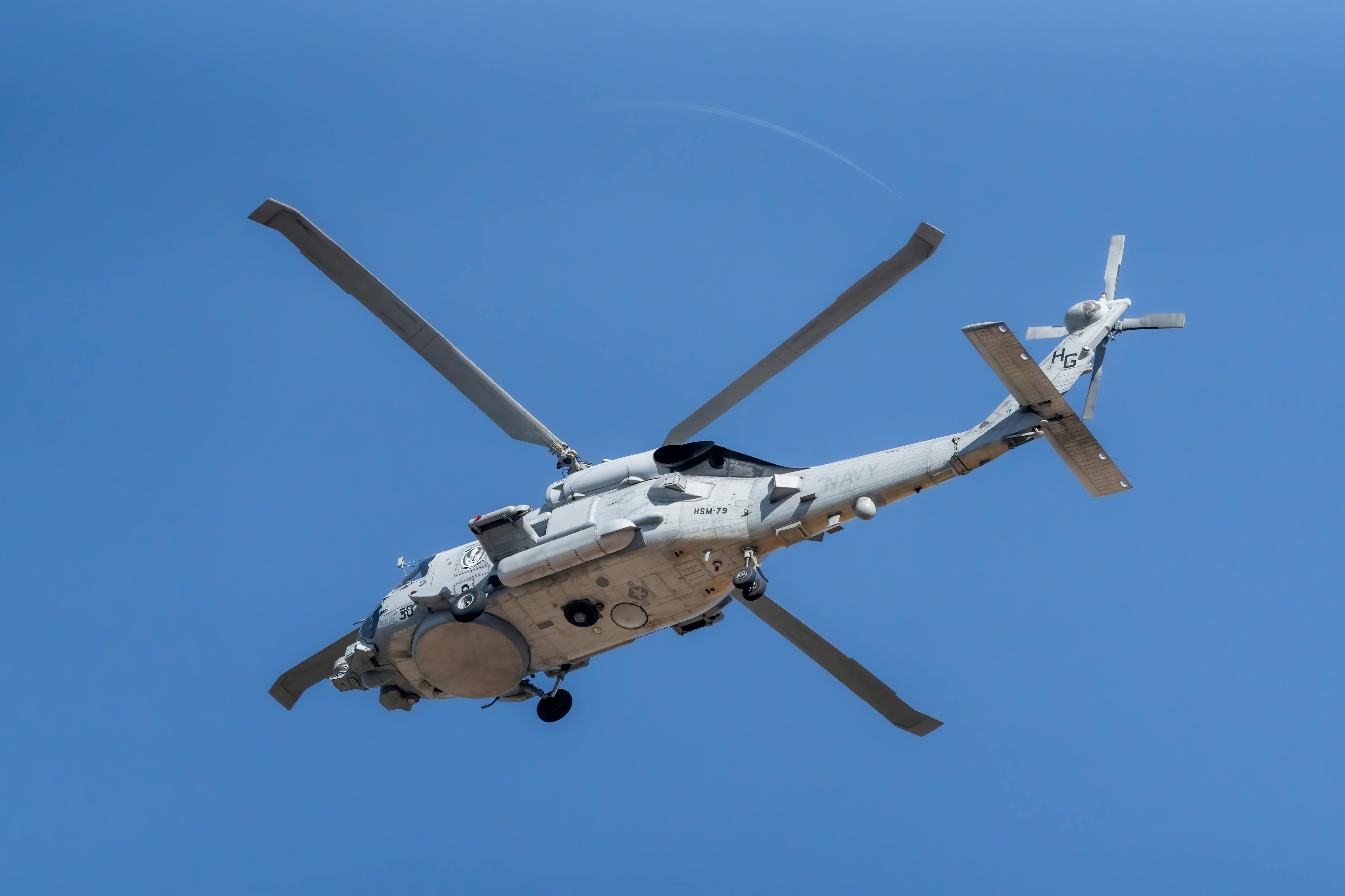 9 Best Helicopters for Long Distances: Top Picks by Range and Performance