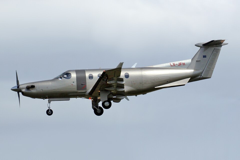 9 Small Planes That Can Cross the Atlantic (And How They Do It)