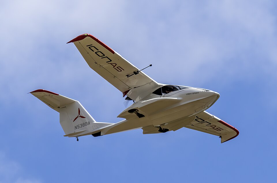 12 Popular Small Planes Pilots Love to Fly and Own