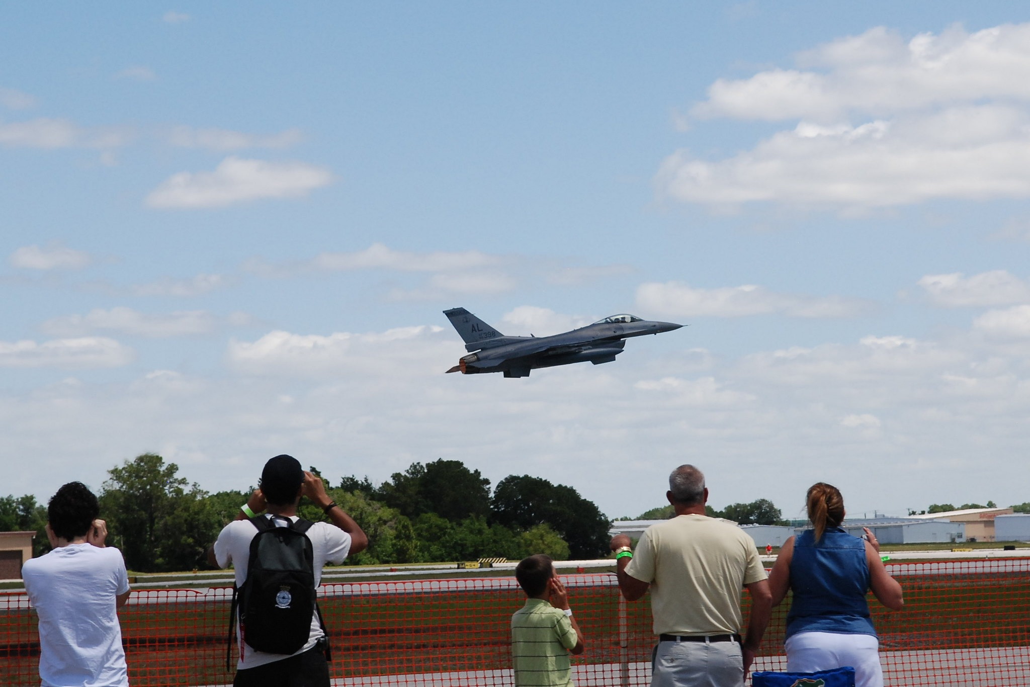 MRO Americas vs. Sun 'n Fun: Which 2026 Aviation Event Should Be on Every GA Pilot's Calendar?
