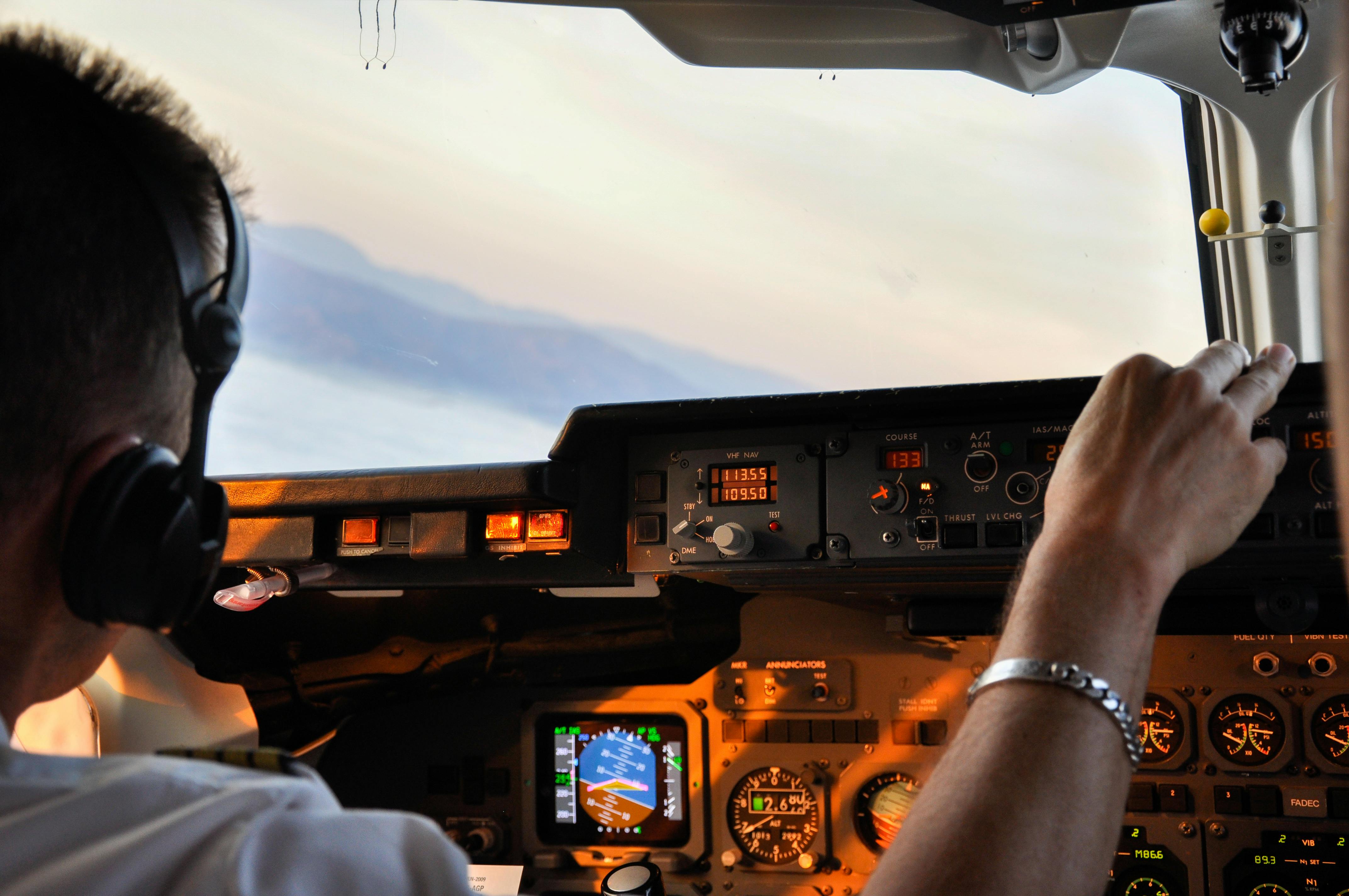 How Expensive Is Learning to Fly? A Real Cost Breakdown for New Pilots