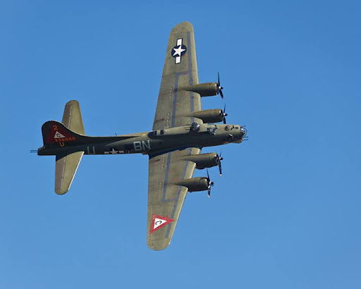 Famous Bomber Planes: History, Types, and Their Impact on Modern Warfare